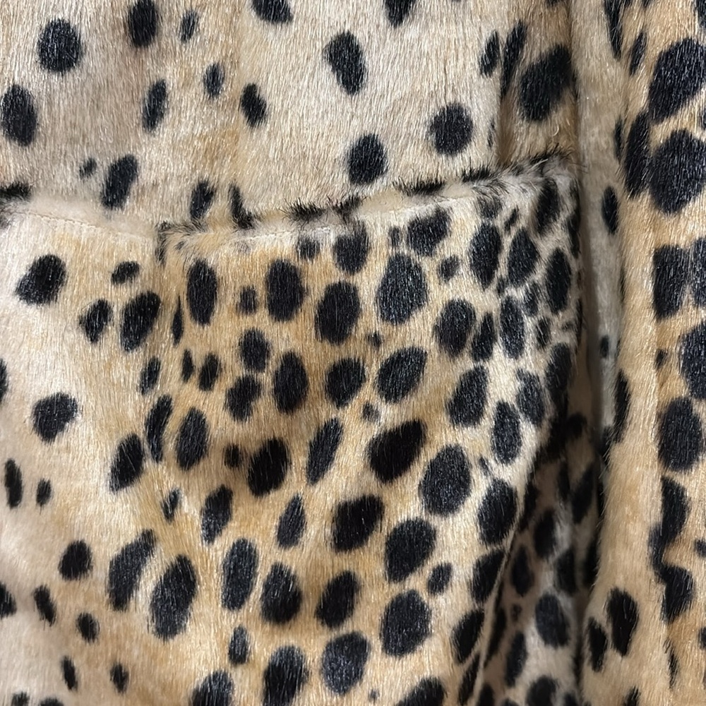 Guess Lepoard Jacket - Picture 6 of 10